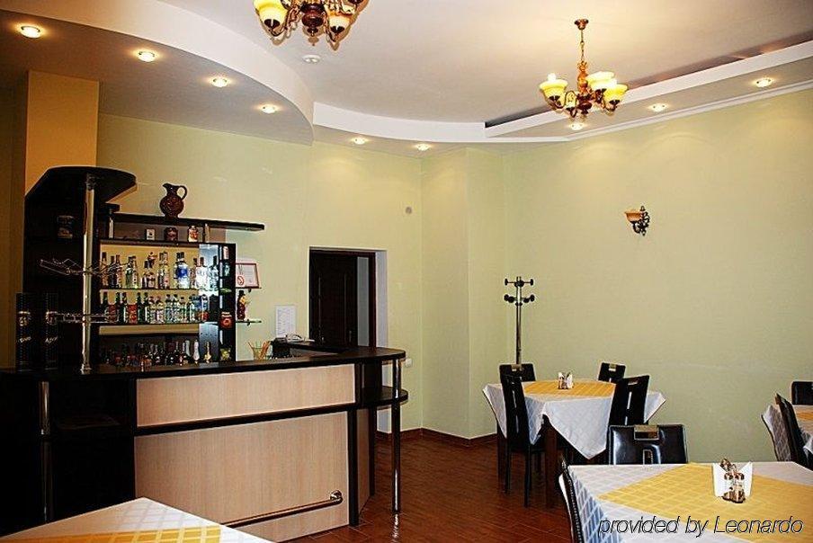 Stella De Lux Hotel Chisinau Restaurant photo