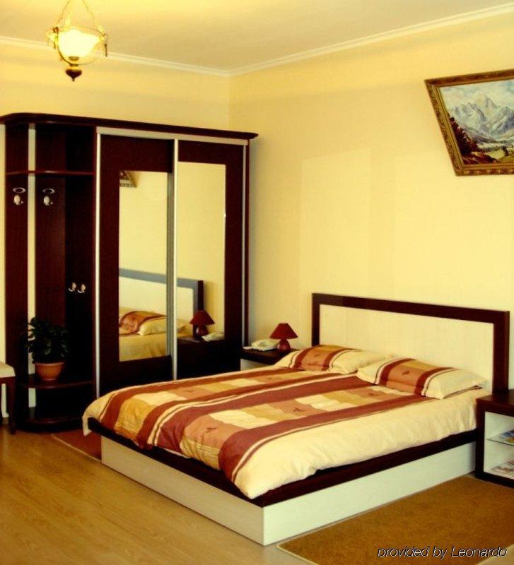 Stella De Lux Hotel Chisinau Room photo